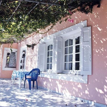 Villa Erieta Athéras Exteriör bild